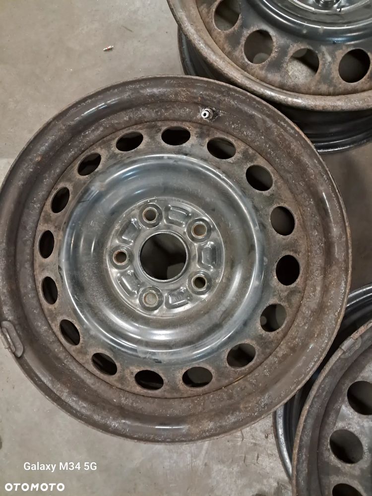 Felgi stalowe Toyota 6,5 j 16 5x114.3 - 5