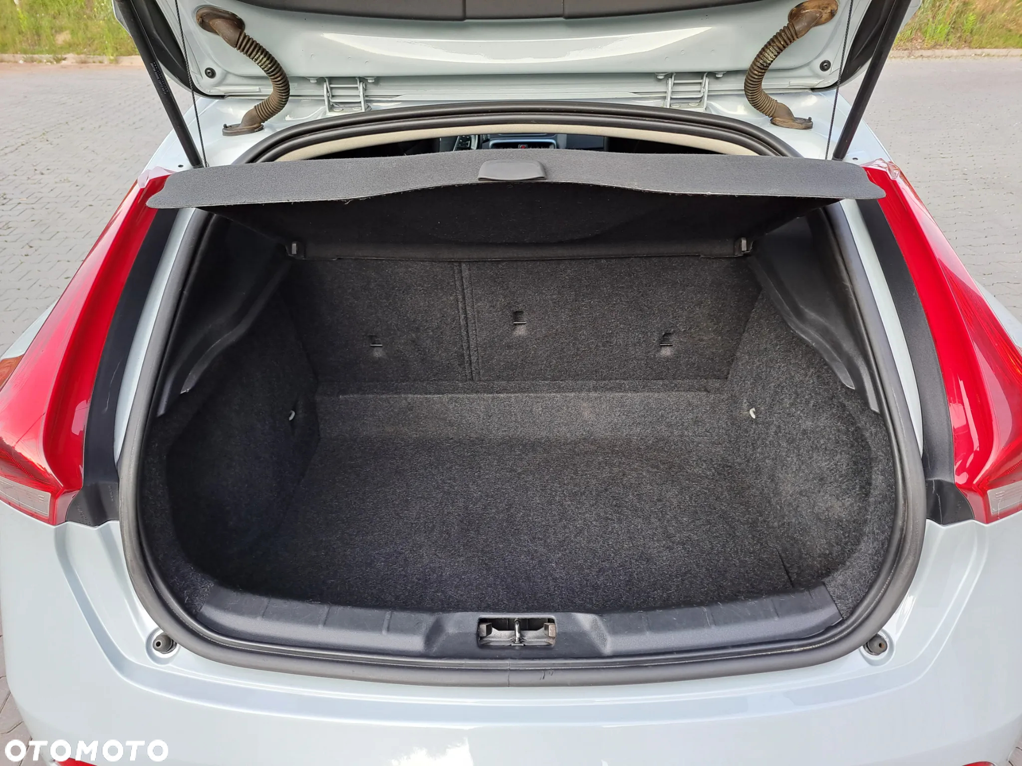 Volvo V40 - 34