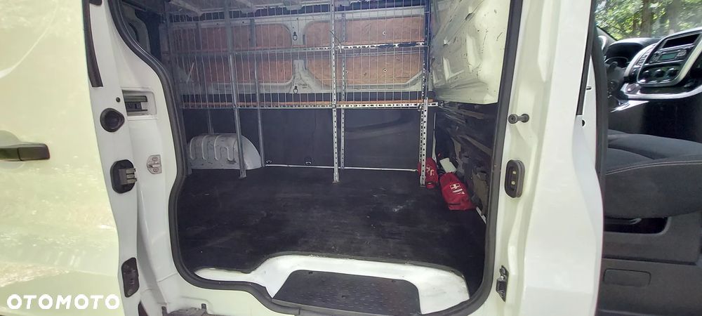Renault Trafic - 28