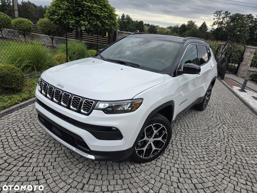 Jeep Compass - 17
