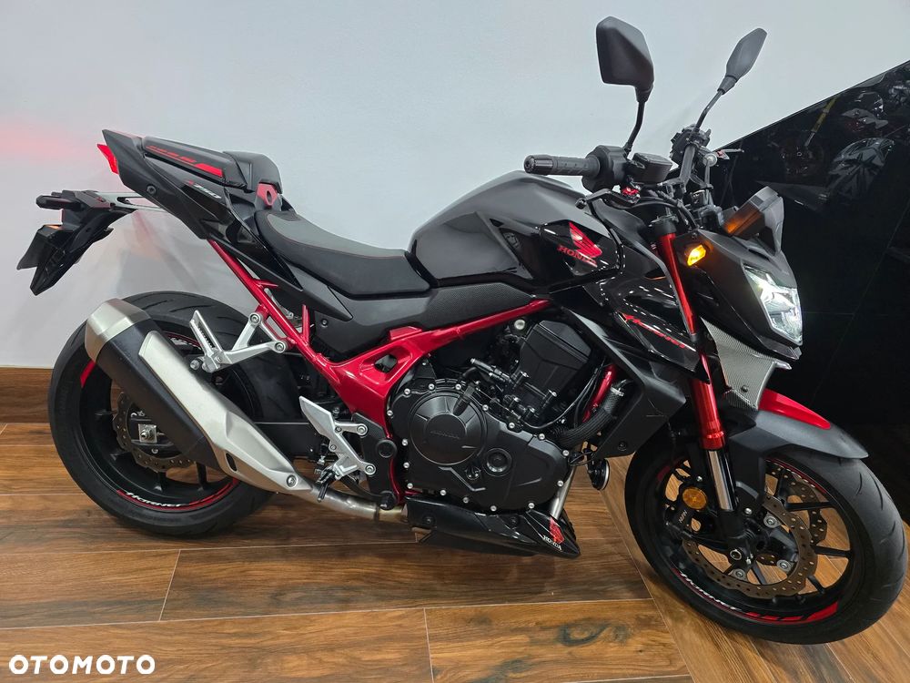 Honda Hornet - 36