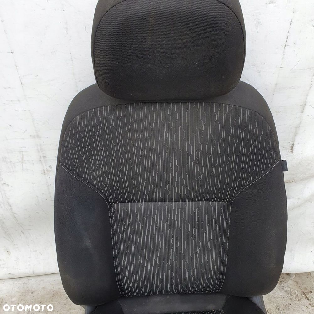 fotel kierowcy Opel Astra J HB - 5