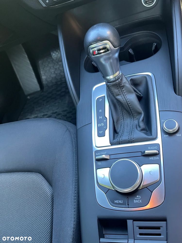 Audi A3 Sportback 1.5 TFSI cylinder on demand S tronic - 29