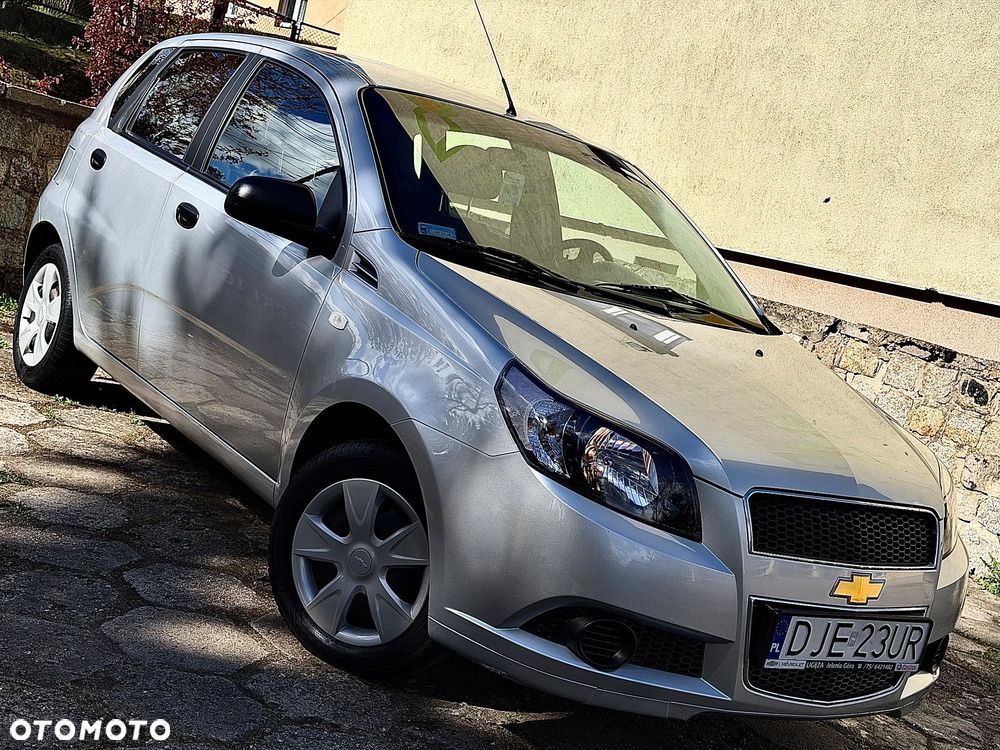 Chevrolet Aveo 1.2 16V LS - 2