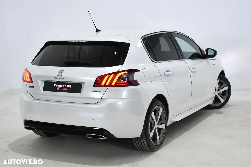 Peugeot 308 1.2 L PureTech Turbo S&S Active - 11