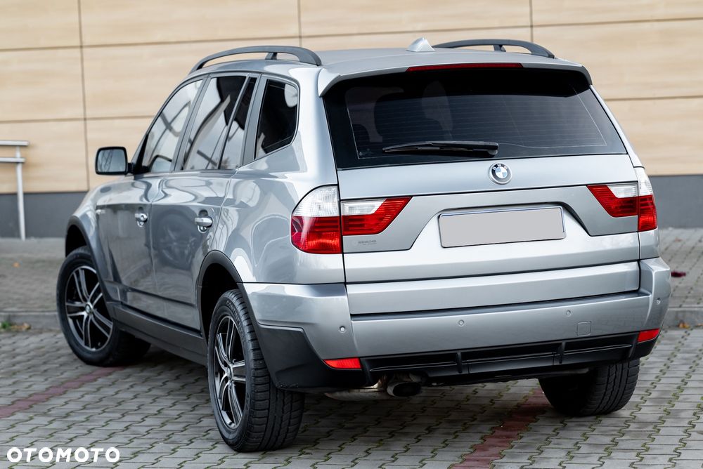 BMW X3 xDrive20i - 17