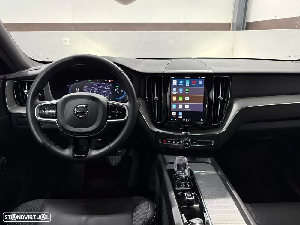 Volvo XC 60 2.0 T6 PHEV Black Edition - 20