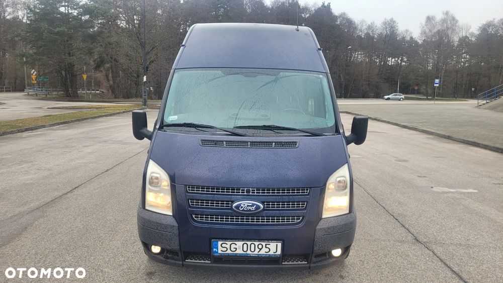 Ford Transit - 8