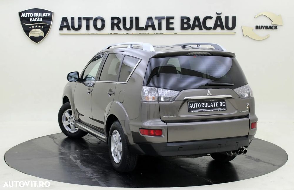 Mitsubishi Outlander 2.2 DI-D 4WD TC-SST Instyle - 7
