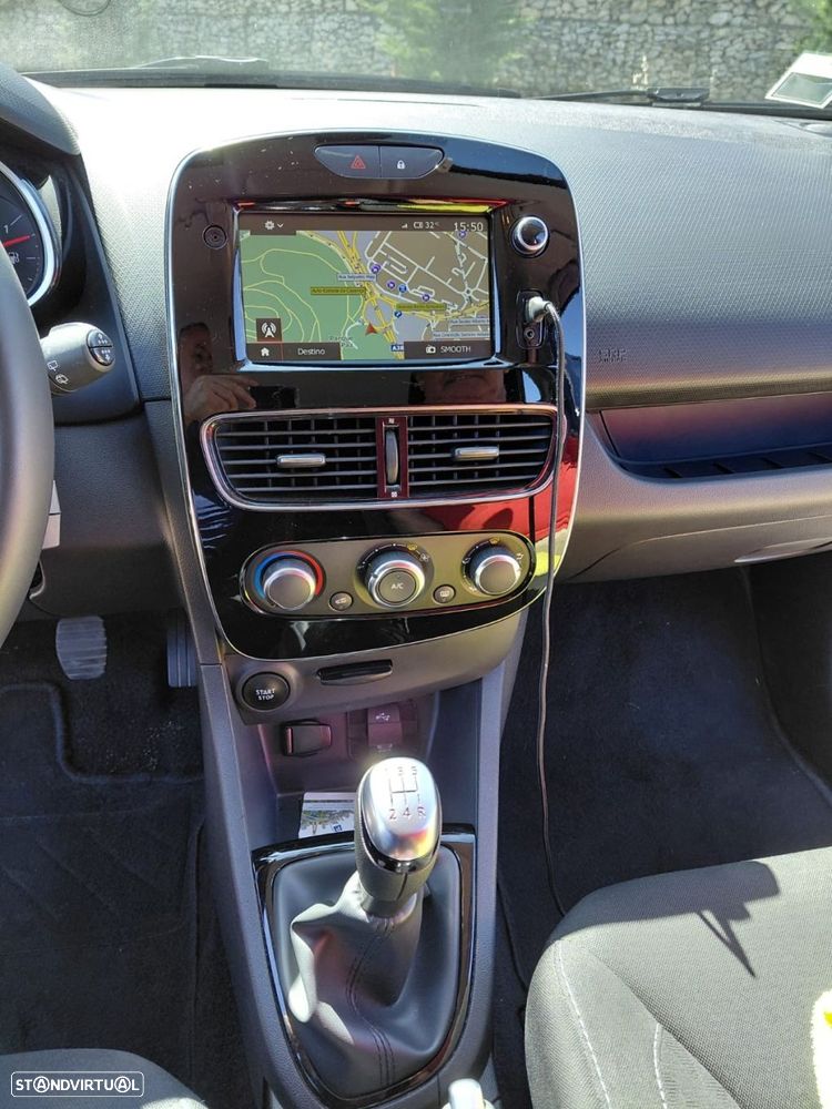 Renault Clio Sport Tourer 0.9 TCe Limited - 11