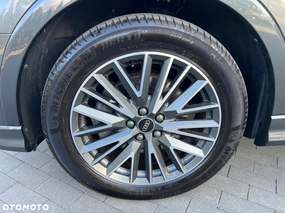 Audi Q3 40 TDI Quattro S Line S tronic - 14