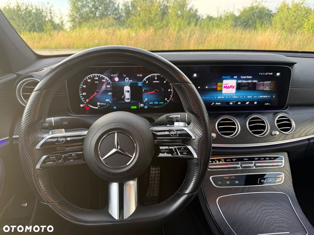 Mercedes-Benz Klasa E 220 d 4-Matic AMG - 9