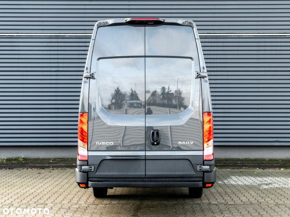 Iveco Daily 35S21HA8V 3.0 207KM L4H3 - 8