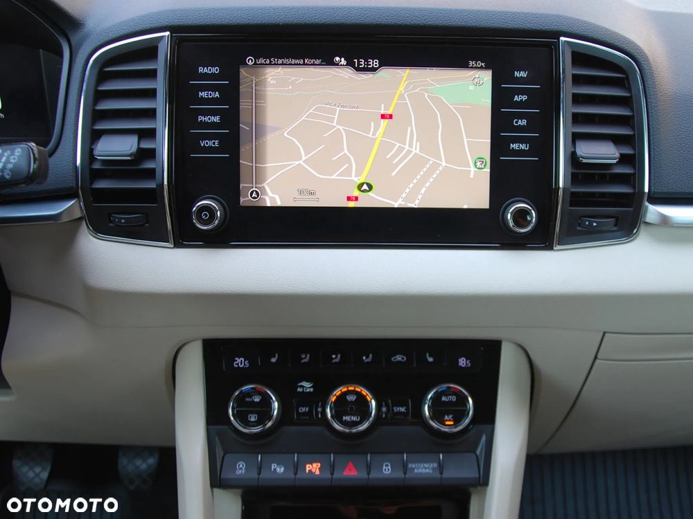 Skoda Karoq 1.5 TSI ACT GPF 4x2 Style - 6