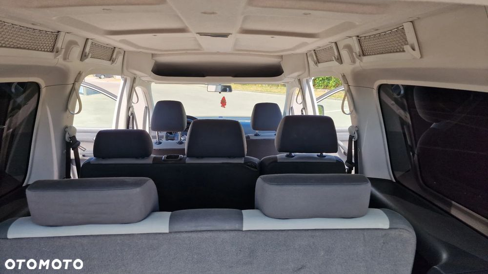 Volkswagen Caddy 1.6 (7-Si.) Edition 30 - 7