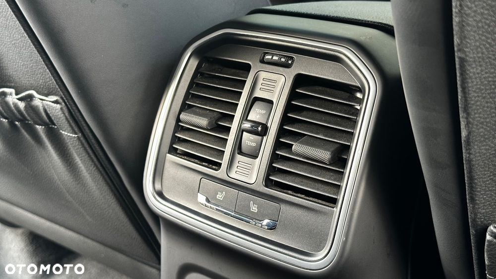Porsche Macan - 19