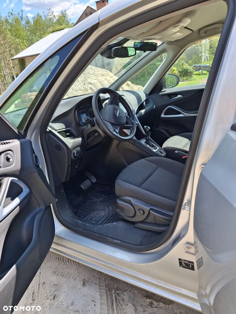 Opel Zafira - 7