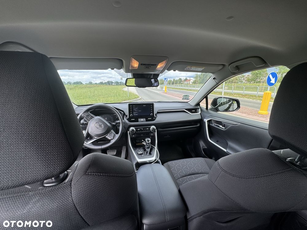 Toyota RAV4 - 4