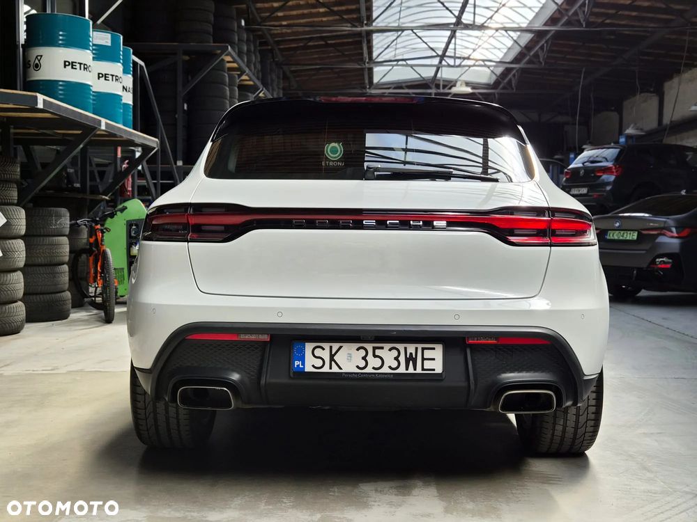 Porsche Macan Standard - 10