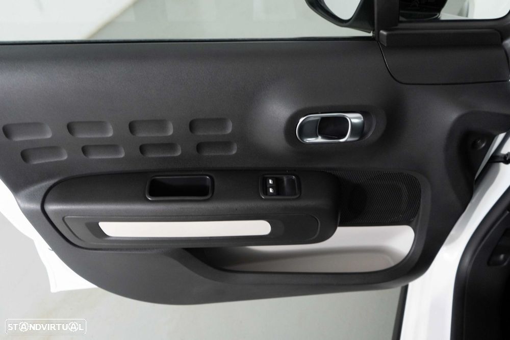 Citroën C3 1.2 PureTech Plus - 18