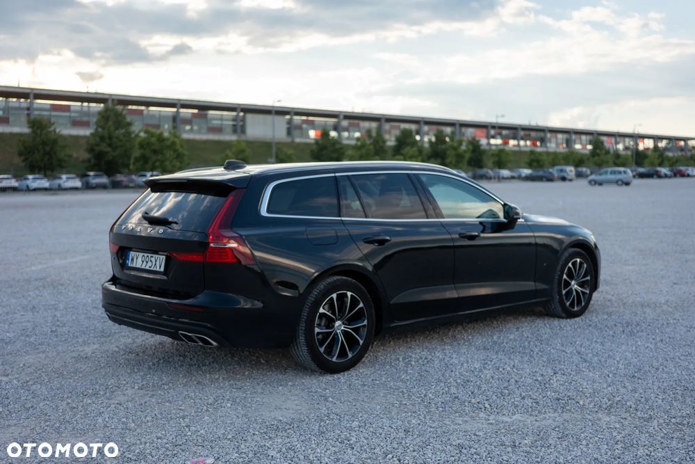 Volvo V60 D3 Momentum - 8