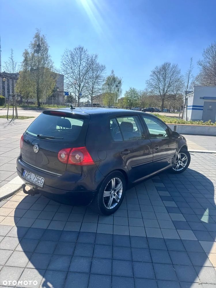 Volkswagen Golf 1.9 TDI Edition - 4