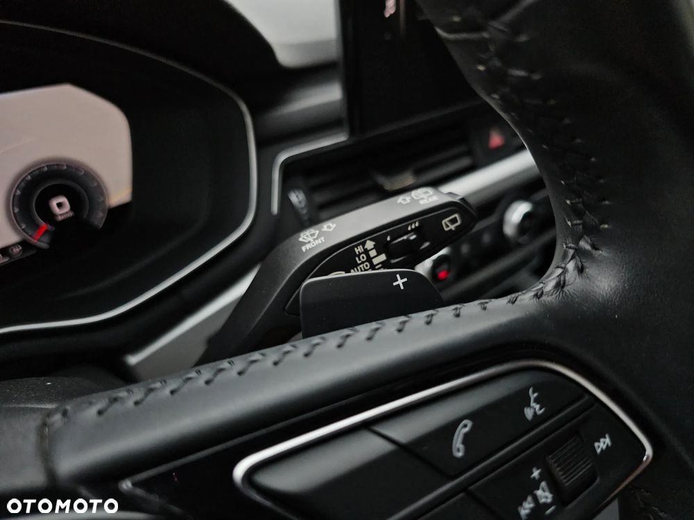 Audi A4 Avant 30 TDI mHEV S tronic - 14
