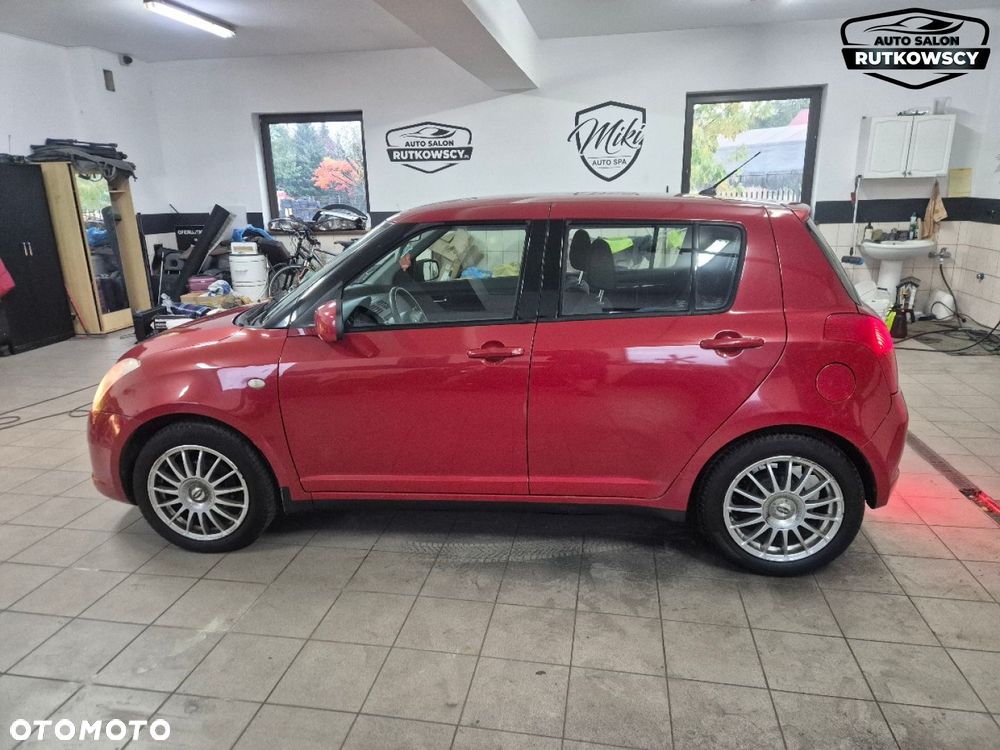 Suzuki Swift 2007 photo 5