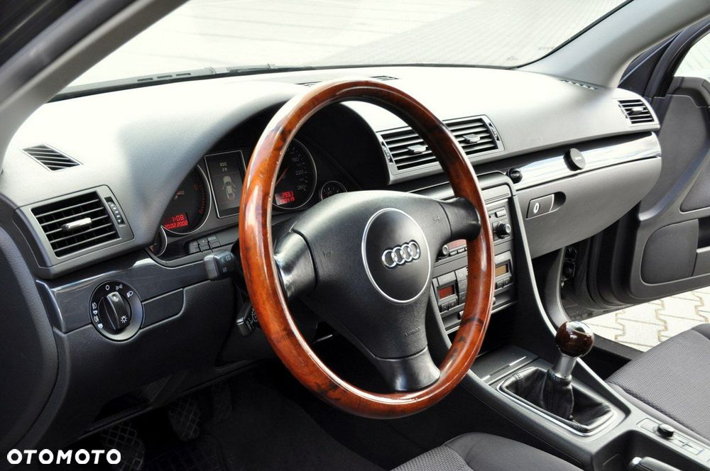 Audi A4 - 22