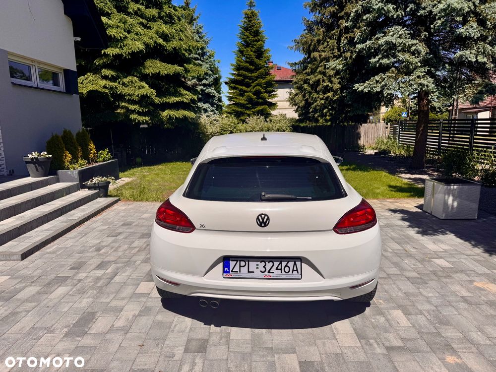 Volkswagen Scirocco 1.4 TSI DSG Edition - 4