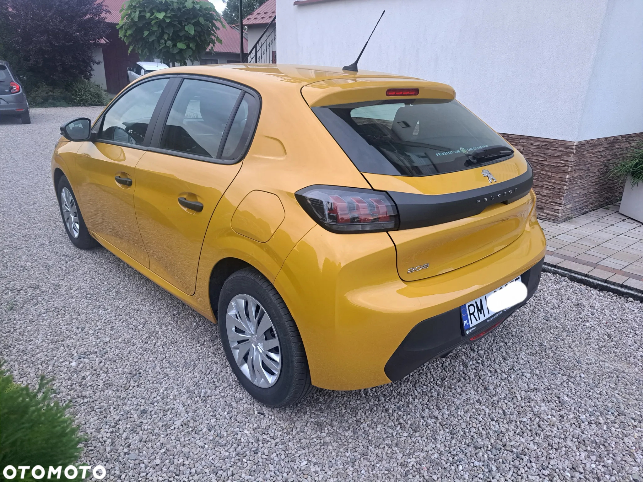 Peugeot 208 - 4