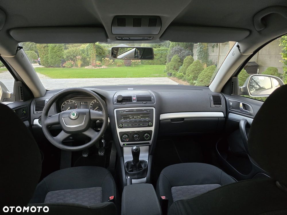 Skoda Octavia - 10