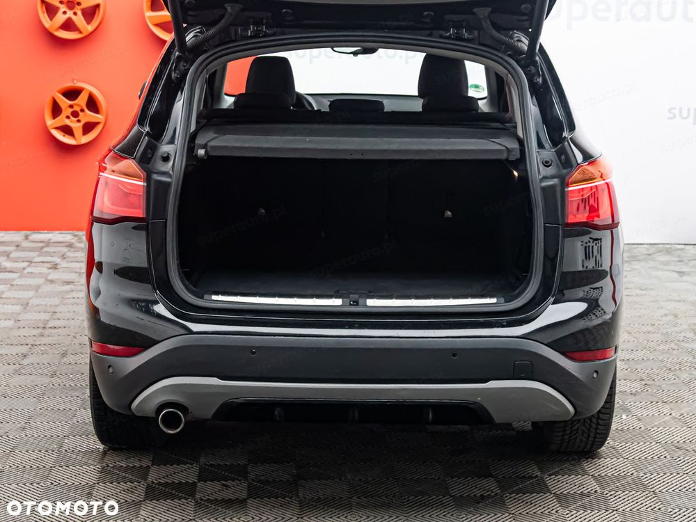 BMW X1 sDrive18d - 32