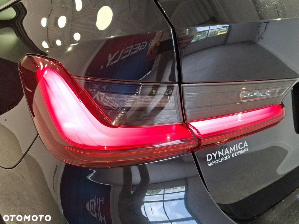 BMW Seria 3 - 12