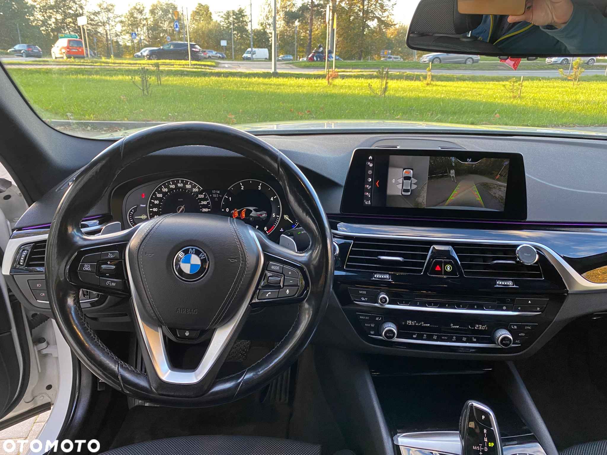 BMW Seria 5 520d xDrive Sport Line sport - 12