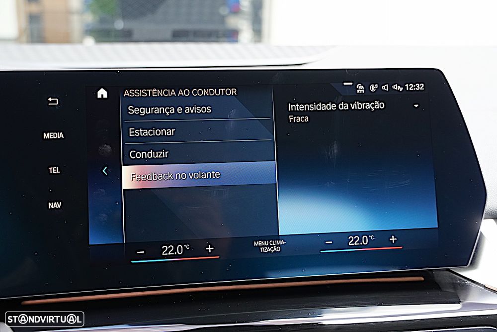 BMW 225xe Active Tourer e xDrive Edição Optimized - 47