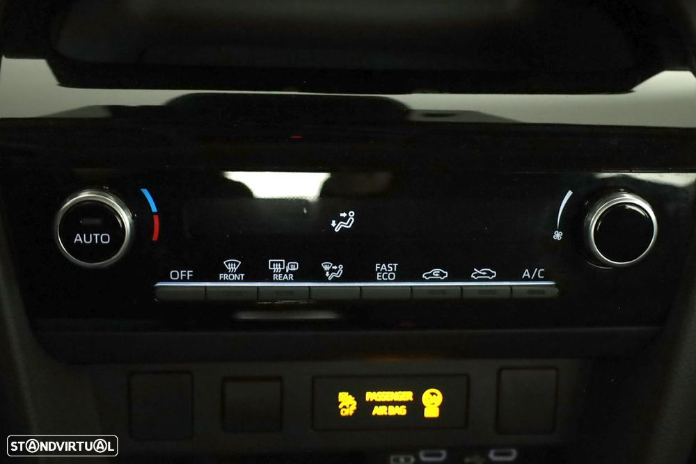 Toyota Yaris Cross 1.5 HDF Comfort - 11