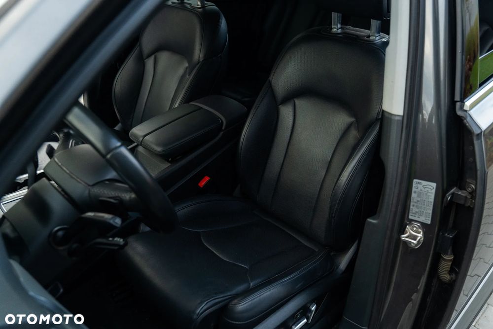 Audi Q7 50 TDI Quattro Tiptronic - 11
