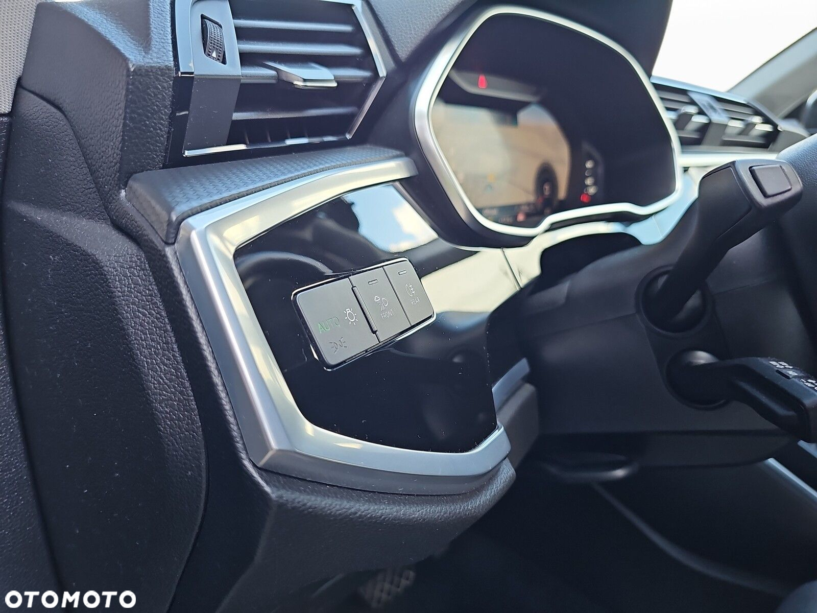 Audi Q3 - 11