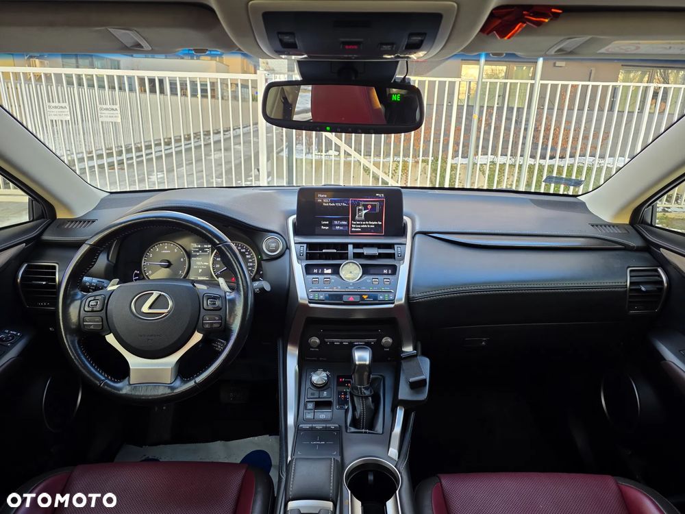 Lexus NX 300 Executive Line - 11