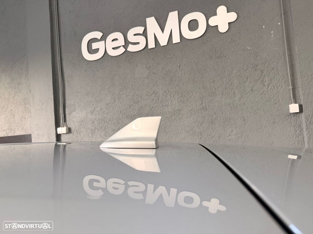 Ford Focus 1.0 EcoBoost MHEV ST-Line - 11