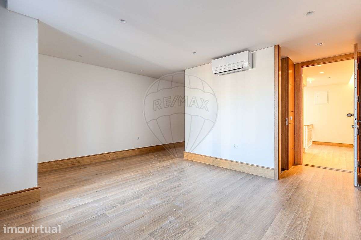 Duplex T2 para arrendamento - Grande imagem: 5/15