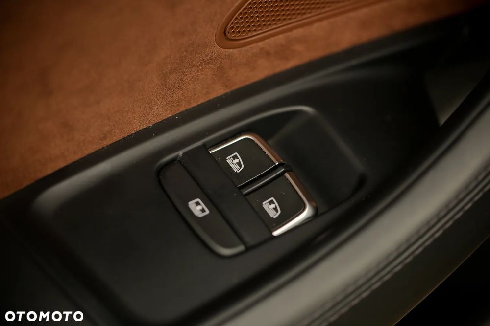 Audi A8 4.2 TDI clean diesel Quattro - 25