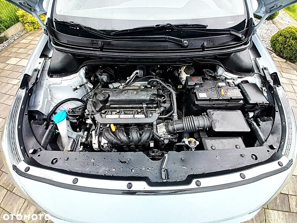 Hyundai i20 blue 1.4 Active Select - 6