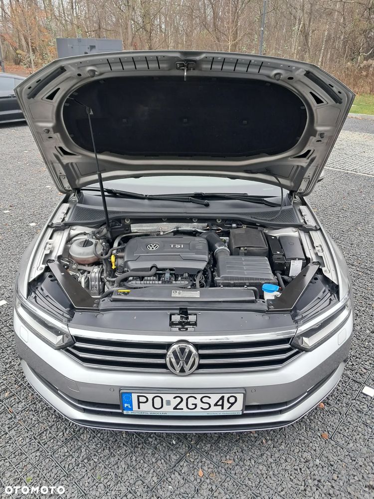 Volkswagen Passat 1.8 TSI BMT Highline - 12
