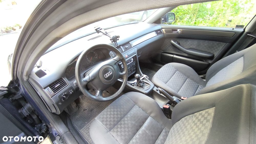 Audi A6 Avant - 7