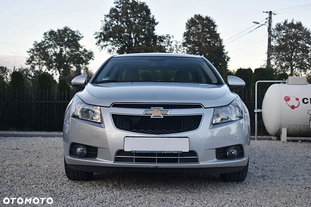 Chevrolet Cruze 1.8 LT - 3