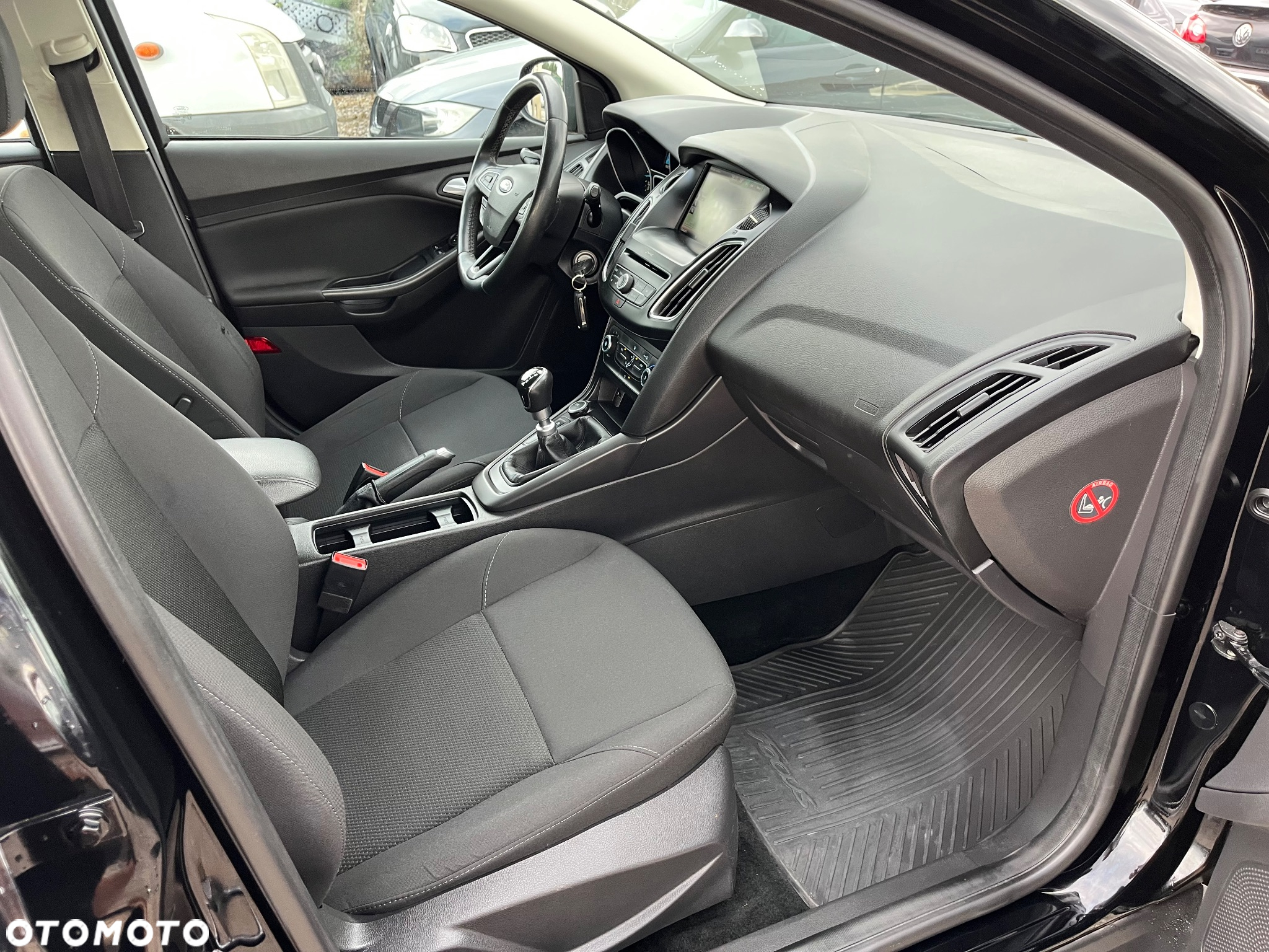 Ford Focus - 10