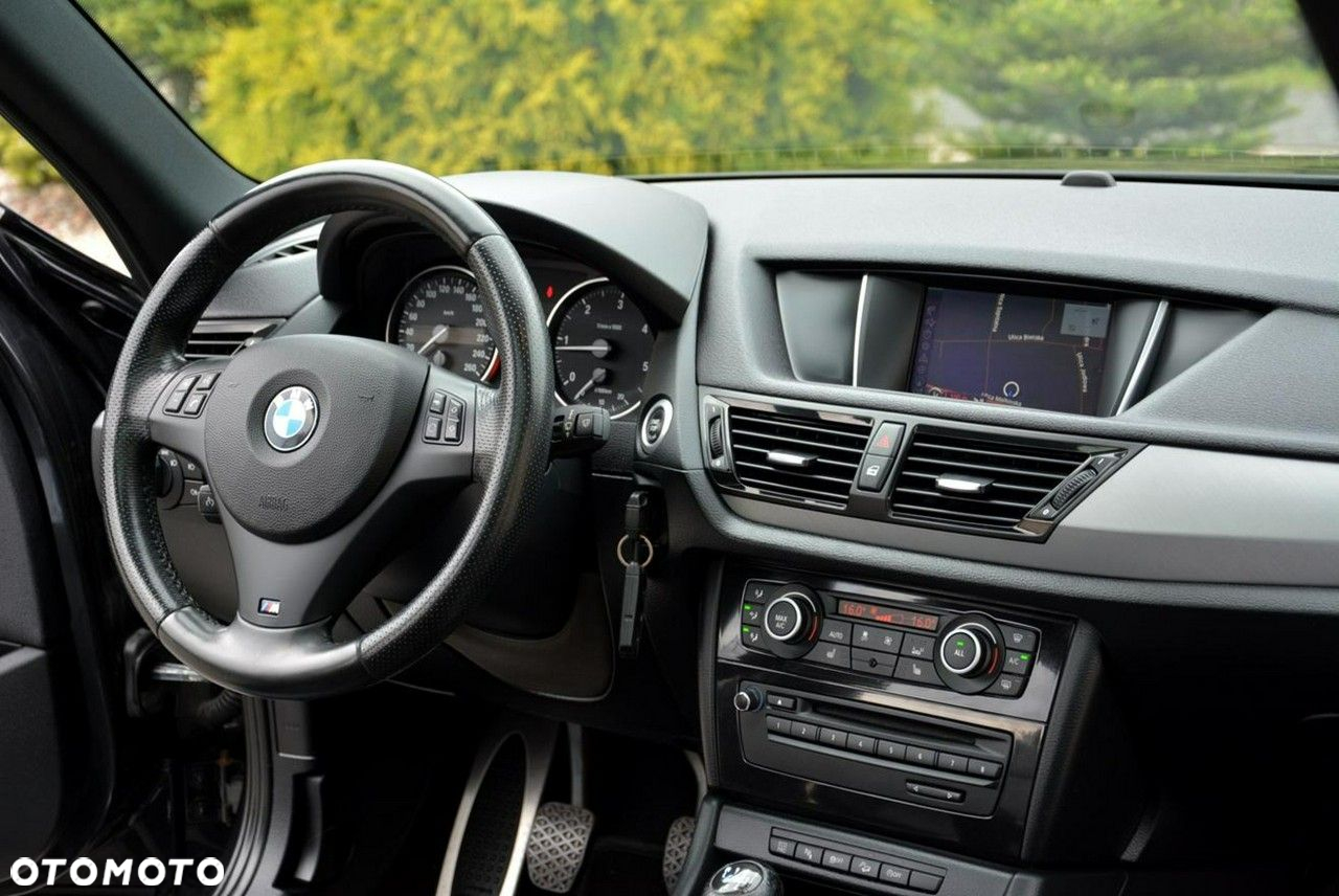 BMW X1 xDrive20d - 23
