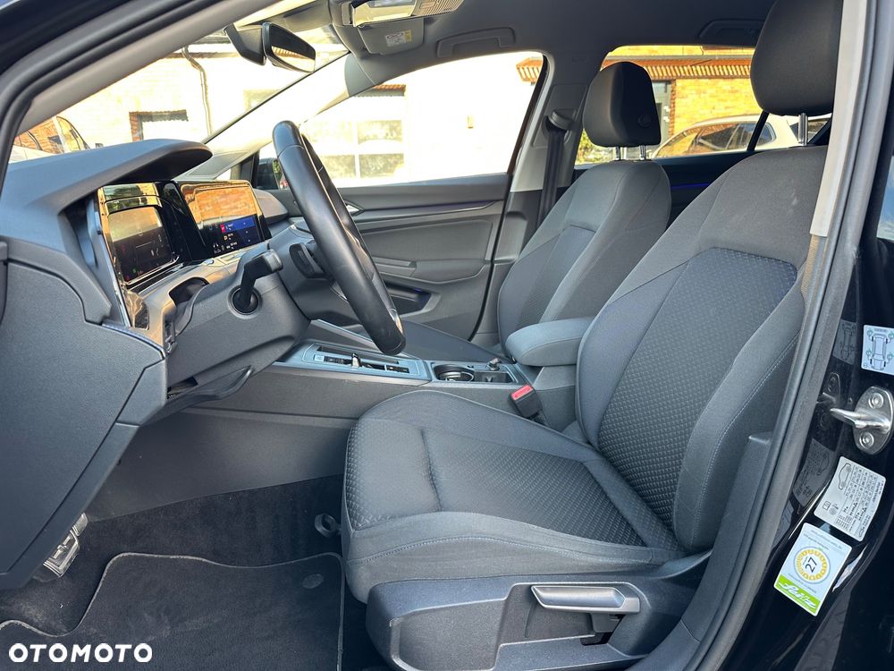 Volkswagen Golf 2.0 TDI SCR DSG Active - 23